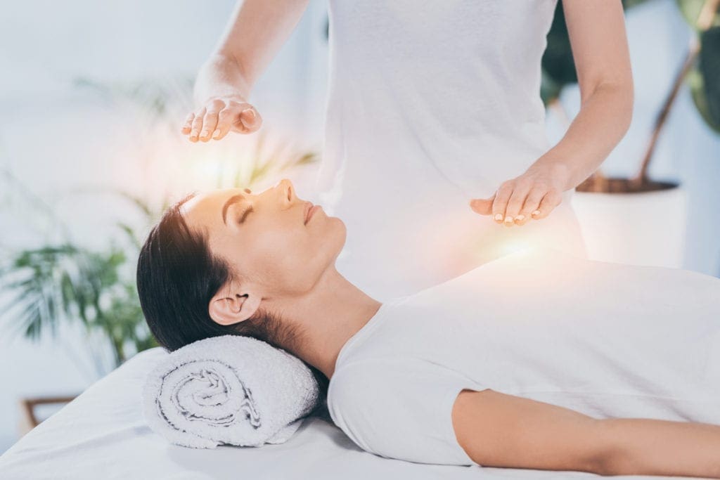 What is a Reiki Session image